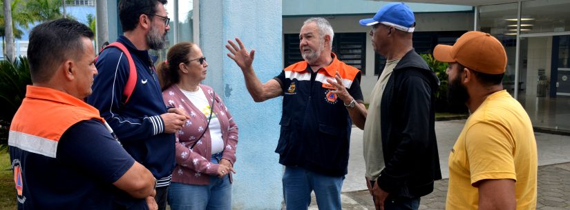 Defesa Civil e Instituto Federal se reúnem com representantes dos bairros Casa Branca e Olaria para trabalho de prevenção de desastres naturais em áreas vulneráveis