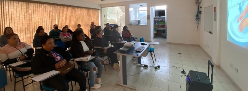 Curso gratuito de Boas Práticas em Manipulação de Alimentos oferece 44 vagas em Caraguatatuba