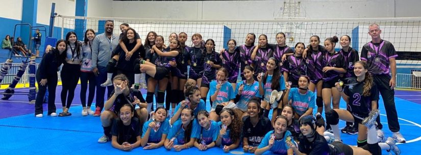 Festival de Voleibol da Independência reúne jovens talentos em Caraguatatuba