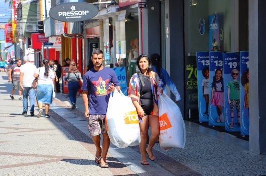 Procon de Caraguatatuba dá orientações sobre compras do Dia das Crianças