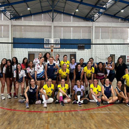 Caraguatatuba realiza 1º Festival de Vôlei Master Feminino com grandes jogos