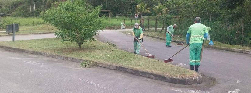 Serviços de limpeza envolvem mais de dez bairros de Caraguatatuba na penúltima semana de outubro Serviços de limpeza envolvem mais de dez bairros de Caraguatatuba na penúltima semana de outubro