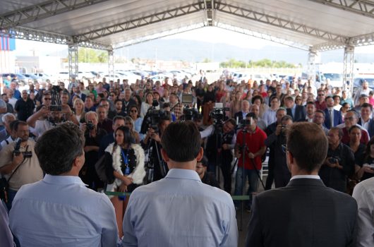 Com presença de Ministro Costa Filho, Caraguatatuba anuncia construção do novo Aeródromo e reforça integração com Porto de São Sebastião Com presença de Ministro Costa Filho, Caraguatatuba anuncia construção do novo Aeródromo e reforça integração com Porto de São Sebastião