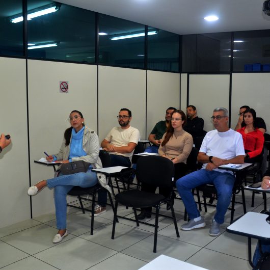 Escola de Governo conclui curso de formação para Agentes de Contratação em Caraguatatuba Escola de Governo conclui curso de formação para Agentes de Contratação em Caraguatatuba