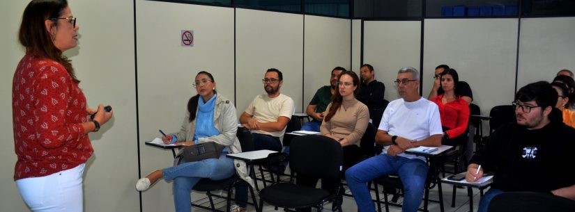 Escola de Governo conclui curso de formação para Agentes de Contratação em Caraguatatuba