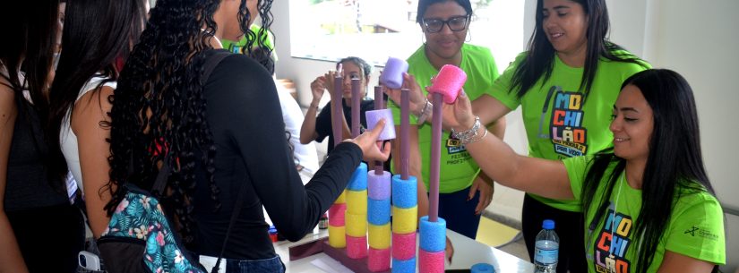 Feira das Profissões de Caraguatatuba orienta jovens sobre oportunidades no mercado de trabalho Feira das Profissões de Caraguatatuba orienta jovens sobre oportunidades no mercado de trabalho
