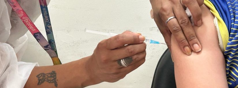 Imunização contra HPV e atualização vacinal de crianças e adolescentes segue até o fim de outubro Imunização contra HPV e atualização vacinal de crianças e adolescentes segue até o fim de outubro