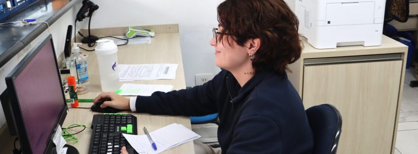 Mais 40 aprovados das seleções de 2025 são convocados para estagiar nas secretarias municipais de Caraguatatuba
