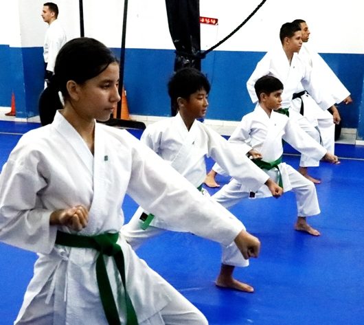 De Caraguatatuba para o Pan: karatecas locais conquistam vaga no Pan-Americano 2025