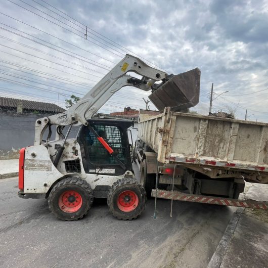 Secretaria de Serviços Públicos promove limpeza dos bairros de Caraguatatuba na semana da Consciência Negra