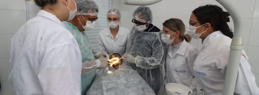 Caraguatatuba adere à campanha Novembro Vermelho e conscientiza contra Câncer de Boca