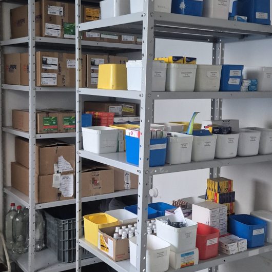 Prefeitura de Caraguatatuba injeta R$ 18,6 milhões em medicamentos e garante abastecimento da rede pública em 2025