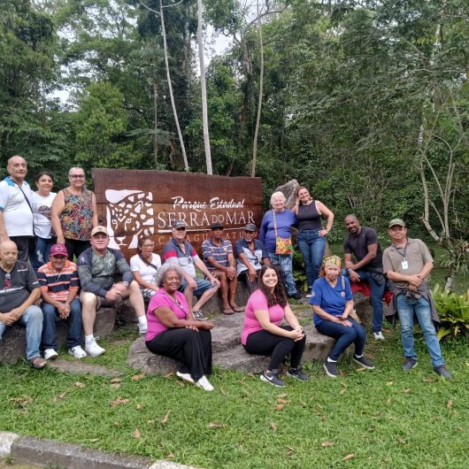 Horto Florestal em Caraguatatuba recebe idosos para vivência de bem-estar e socialização