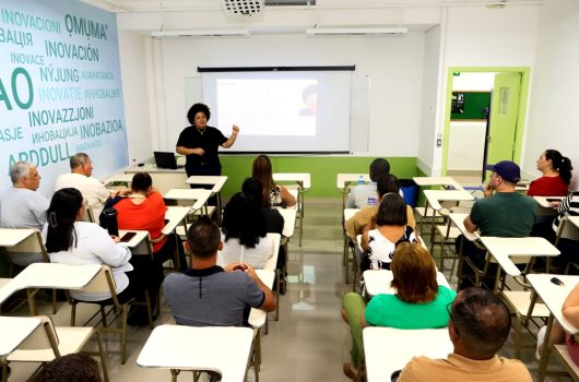 Empreenda Caraguatatuba 2025 traz grandes chances de negócios e networking em quatro dias de evento na Praça da Cultura