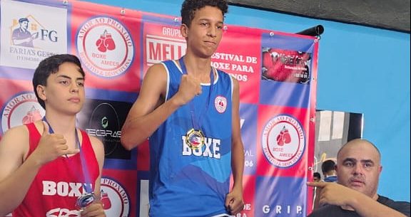 Caraguatatuba conquista 2º lugar geral no 1º Campeonato de Boxe para Alunos em Mogi das Cruzes