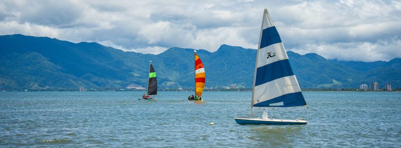 Navegar Experience reúne 139 participantes e amplia acesso aos esportes náuticos em Caraguatatuba