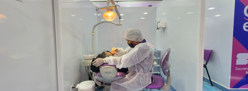 Caraguatatuba soma mais de 160 atendimentos da Carreta Odontológica e segue com serviço até 30 de janeiro