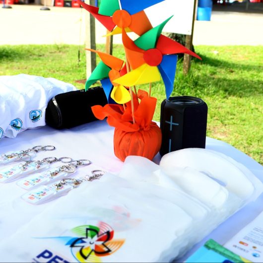 Caraguatatuba reforça combate ao trabalho infantil com ação de conscientização na Prainha