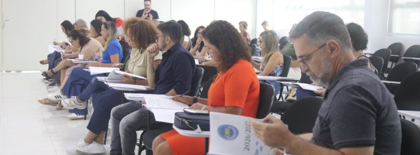 Conselho Municipal de Educação de Caraguatatuba empossa novos membros e define Mesa Diretora para o biênio 2026–2027