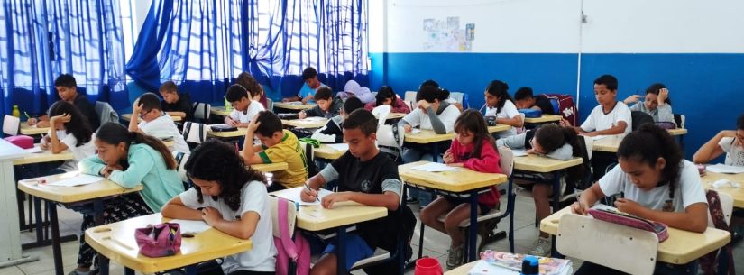 Caraguatatuba fortalece ensino em tempo integral e amplia jornada de aprendizagem para quase 4 mil estudantes em 2026