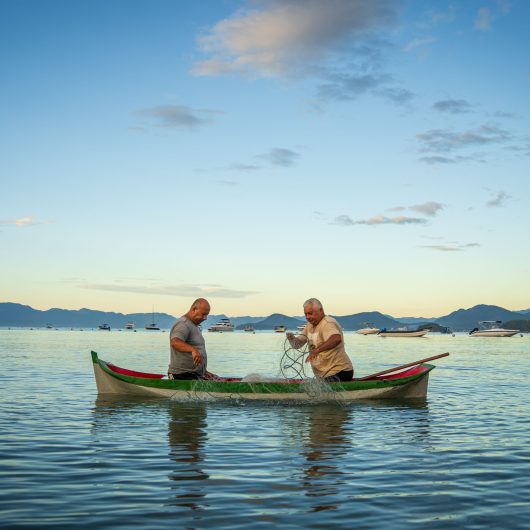 Portaria Interministerial garante continuidade da pesca artesanal com rede boieira em Caraguatatuba