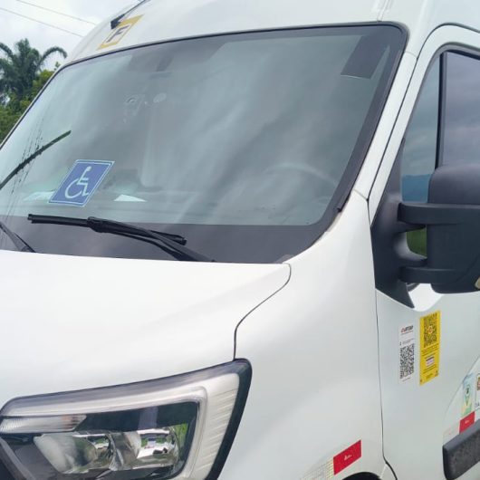 Caraguatatuba inicia transporte adaptado porta a porta para pacientes da Equoterapia