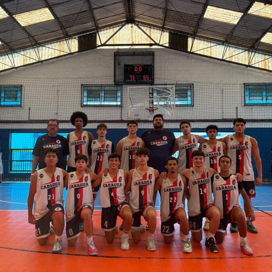 Equipes de basquete de Caraguatatuba garantem sequência de vitórias em Diadema