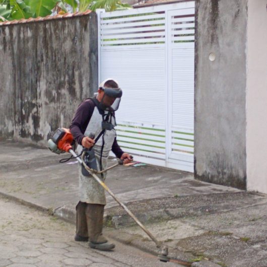 Programa Ruas da Esperança realiza mais de 2,3 mil abordagens em 45 dias em Caraguatatuba
