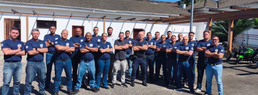 Centro de Controle de Zoonozes fornece orientações sobre saúde pública e manejo de animais em Caraguatatuba