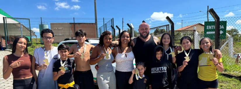 Equipe de Caraguatatuba conquista 100% de ouro no Guará Fight 10 de Jiu-Jitsu