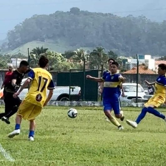 Torneio Aniversário da Cidade de Futebol chega às semifinais com duelos de alto nível