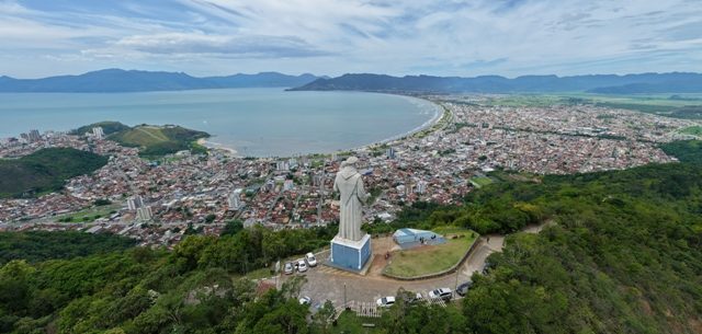 Secretaria de Turismo promove 14º Encontro de Turismo com debate sobre hotelaria e “Caraguá A Gosto”