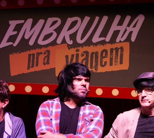 Comédia “Embrulha pra Viagem” chega ao palco do Teatro Mario Covas no dia 17