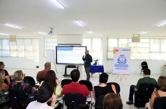Servidores da Prefeitura de Caraguatatuba se aprofundam no planejamento das contratações governamentais