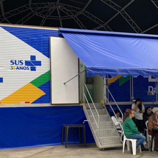 Caraguatatuba recebe unidade móvel do Ministério da Saúde para atendimento à mulher