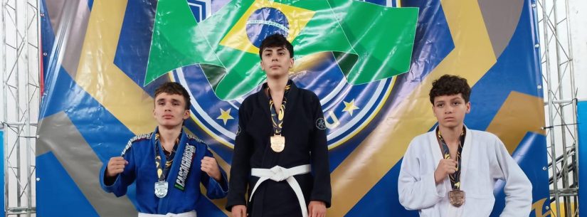 Atletas de Caraguatatuba sobem ao pódio nacional do Jiu-Jítsu em Caçapava