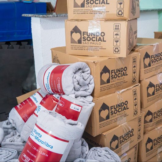 Fundo Social faz entrega de cobertores e kits de alimentação à APAE dentro da Campanha do Agasalho 2026