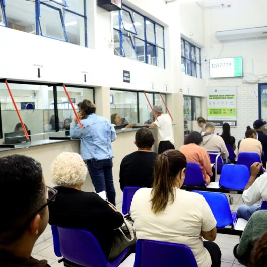 Prefeitura de Caraguatatuba faz plantão do Refis no feriado prolongado da Revolução de 1932
