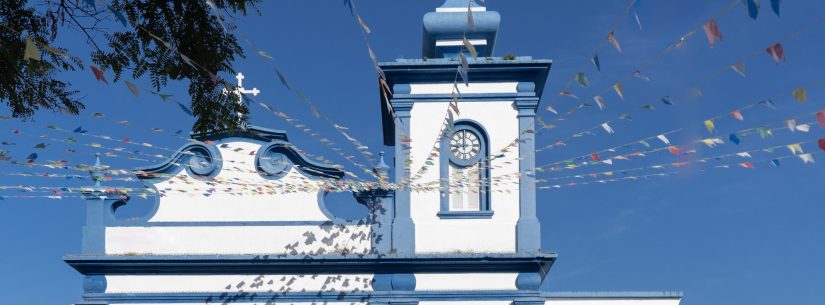 Festa de Santo Antônio segue com programação religiosa, casamento comunitário e transmissão do jogo do Brasil