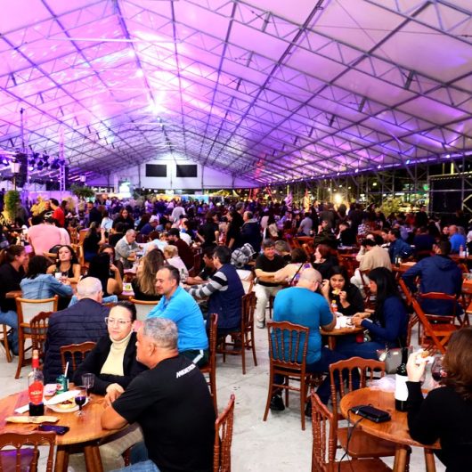 8º Jazz & Vinhos reúne shows nacionais, talentos locais e experiências gastronômicas em Caraguatatuba