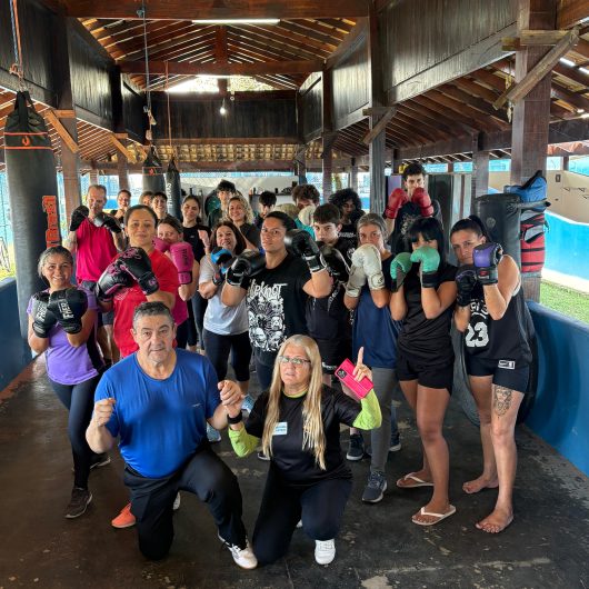 Equipe de Caraguatatuba conquista 12 medalhas em torneio de boxe em Mogi das Cruzes