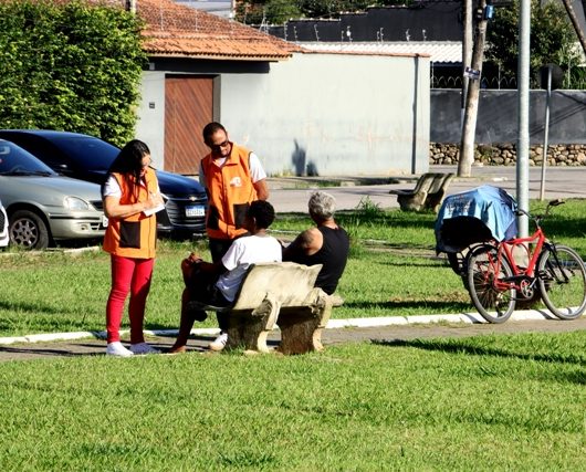 Ação integrada do programa Ruas da Esperança reforça atendimento à população em situação de rua em Caraguatatuba