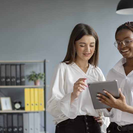 Secretaria de Governo e ETEC Caraguatatuba abrem inscrições para curso gratuito de Assistente de Recursos Humanos