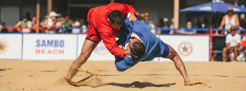 Caraguatatuba recebe Mundial de Sambo de Praia e evidencia esporte de combate inédito no país