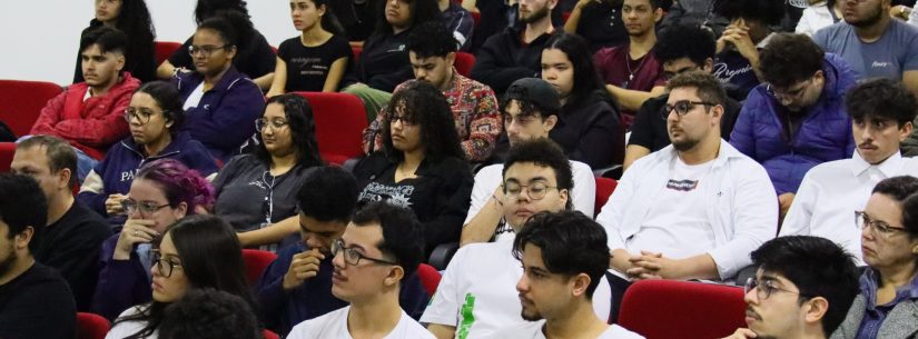 Hackathon 2026 premia soluções inovadoras para desafios da Educação em Caraguatatuba