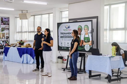 Treinamento fortalece segurança alimentar nas escolas municipais de Caraguatatuba
