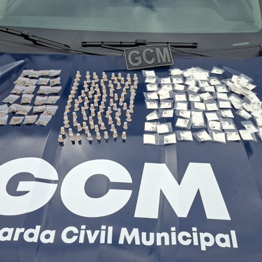 Guarda Municipal apreende drogas e conduz suspeitos por tráfico no Travessão após denúncia pelo 153
