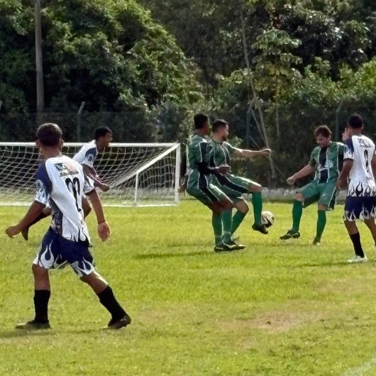 Futebol municipal define finalistas da 3ª Divisão e movimenta categorias Master em Caraguatatuba