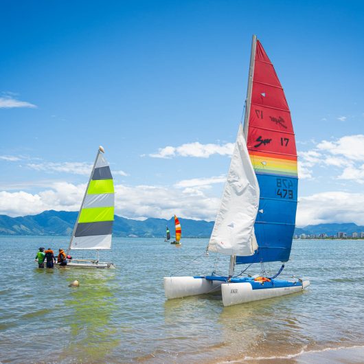 Navegar Experience tem atividades gratuitas de vela caiaque e stand up paddle neste domingo