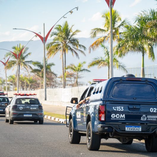 Polícia Militar e GCM prendem criminosos e apreendem drogas em mais uma etapa da “Operação Caraguá Segura”